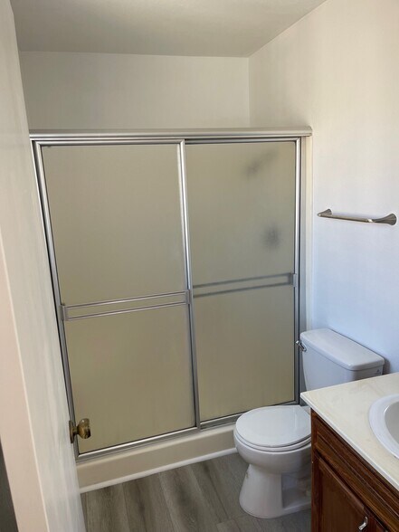 Building Photo - 27607 Nugget Dr