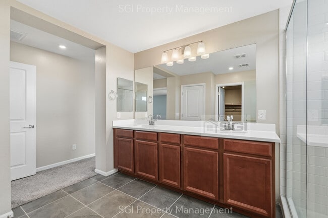 Building Photo - 17851 W Daley Ln