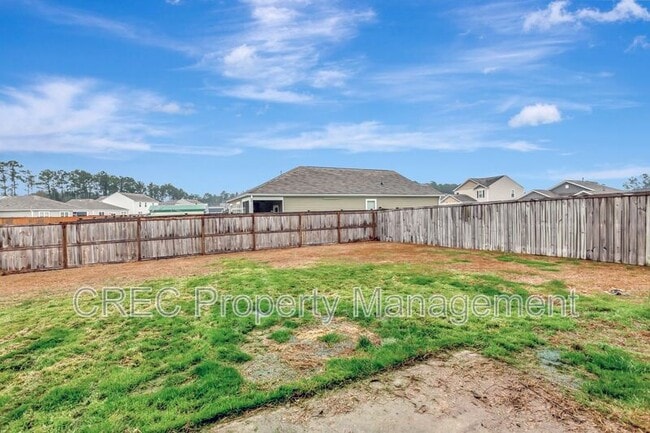 Building Photo - 575 Wayton Cir