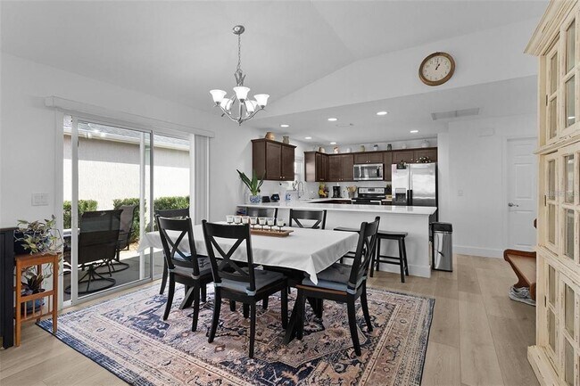 Building Photo - 9191 SE 166th Sprung Ln