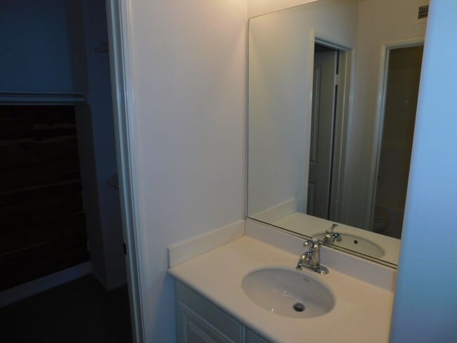 Building Photo - Beautiful detached home in Quail Hill. 2 M...