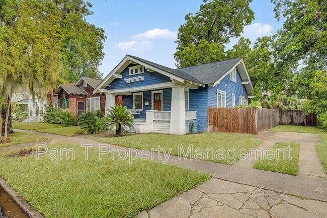 Building Photo - 1118 E Duffy St