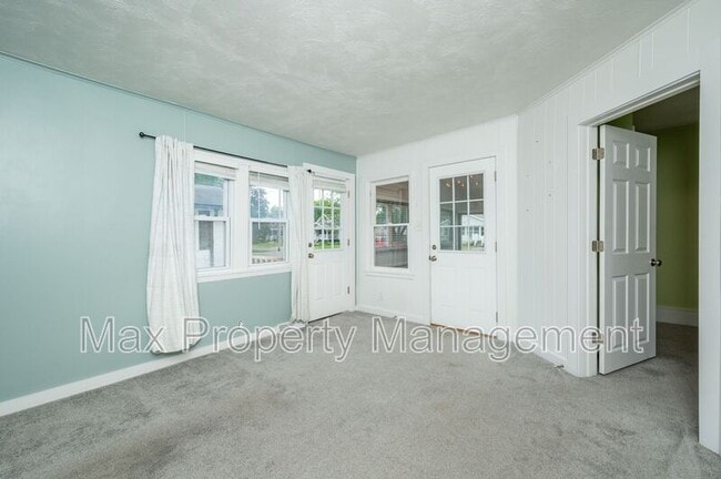 Building Photo - 2409 45th St