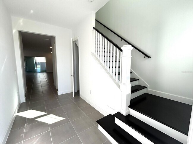 Building Photo - 15125 Blue Peacock Ln