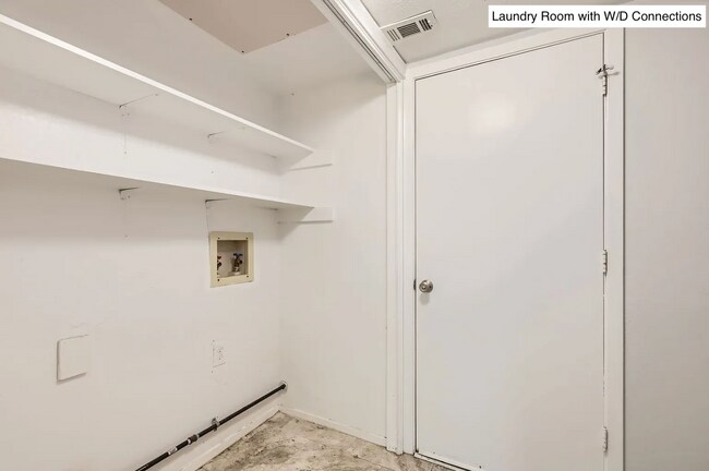 Building Photo - 11426 Bristle Oak Trail