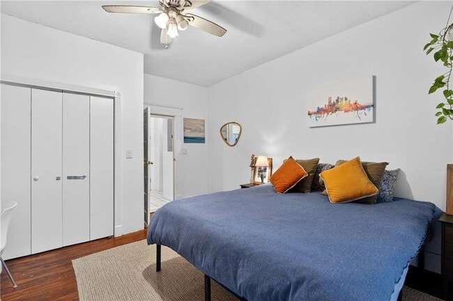 Building Photo - 1411 Glenwood Ave SE