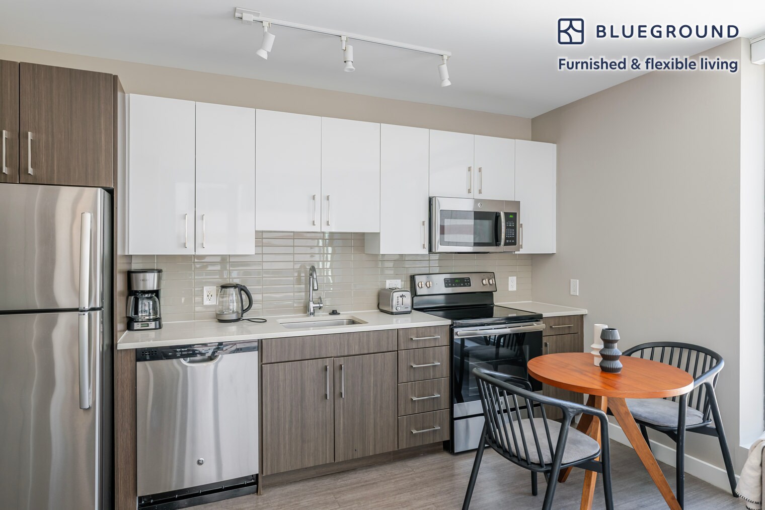 Building Photo - 1 Nashua St