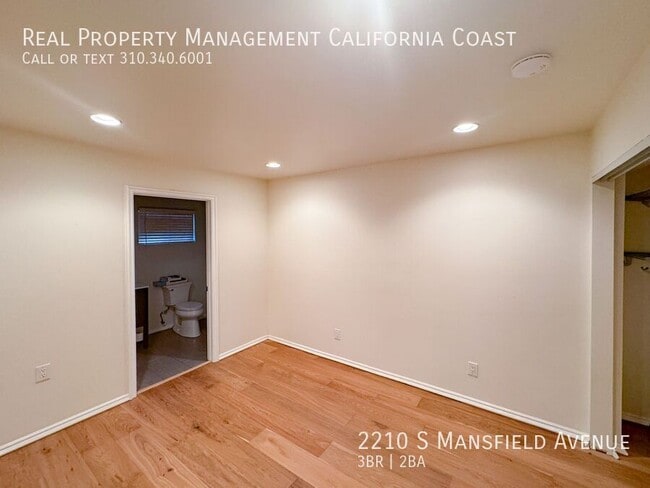 Building Photo - 2210 S Mansfield Ave