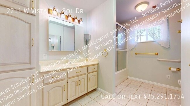 Building Photo - 2211 W Vista Del Sol Dr