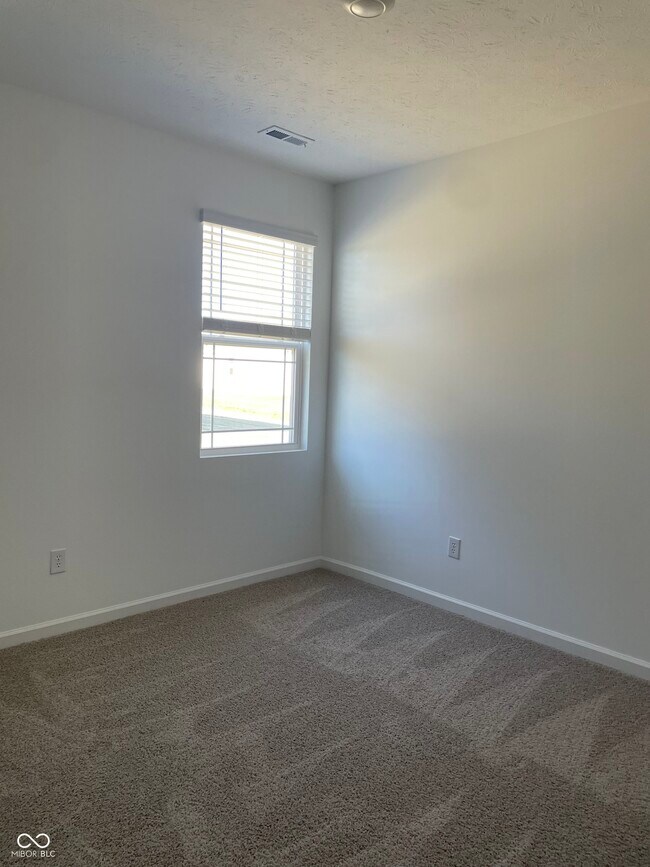 Building Photo - 940 Saddlebrook Farms Blvd