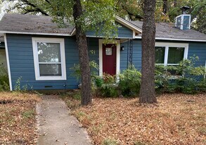 Building Photo - 1213 Lindsey Street