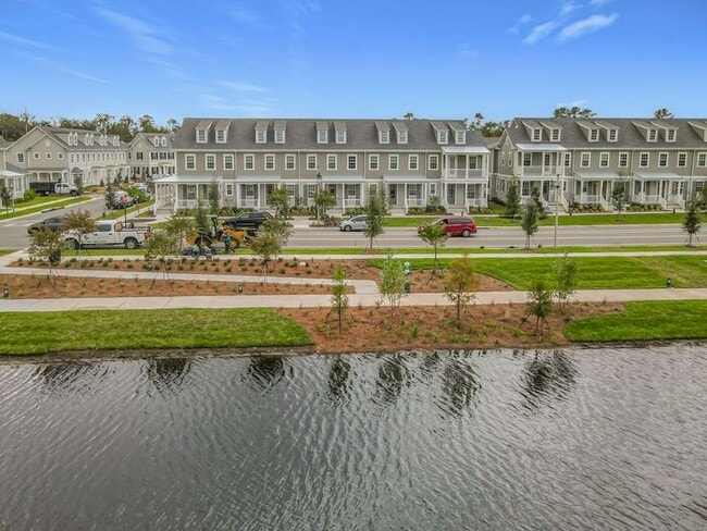 Building Photo - Brand New Luxury Town House in Island Village a Celebration, FL maintenance free community.