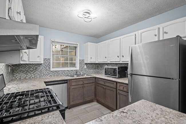 Building Photo - 1306 Natchez Trace