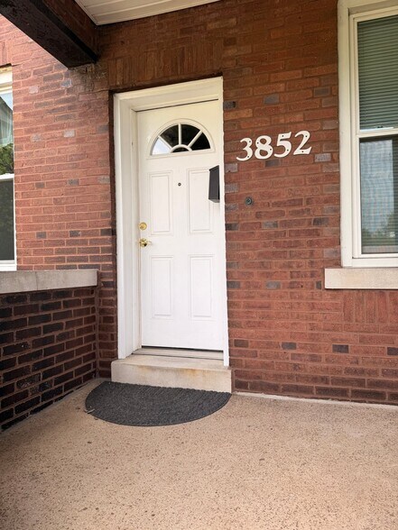 Building Photo - 3850 De Tonty St