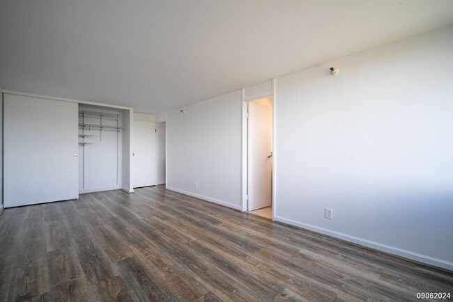 Building Photo - 2Br/2Ba/2Pkg with Beautiful Views #3601 Tower A $2550