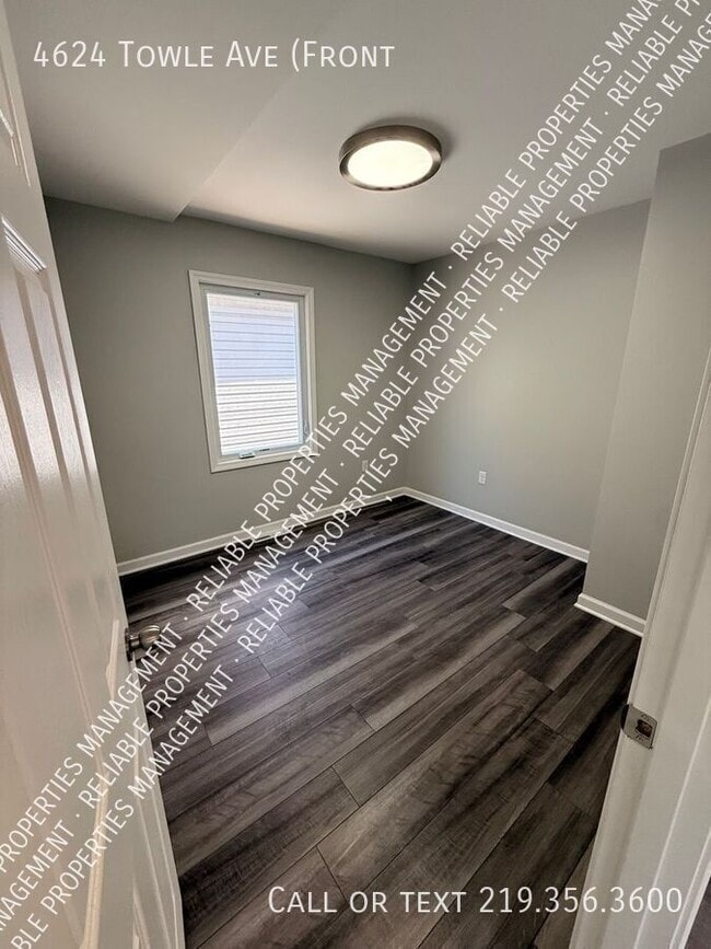 Building Photo - 4624 Towle Ave