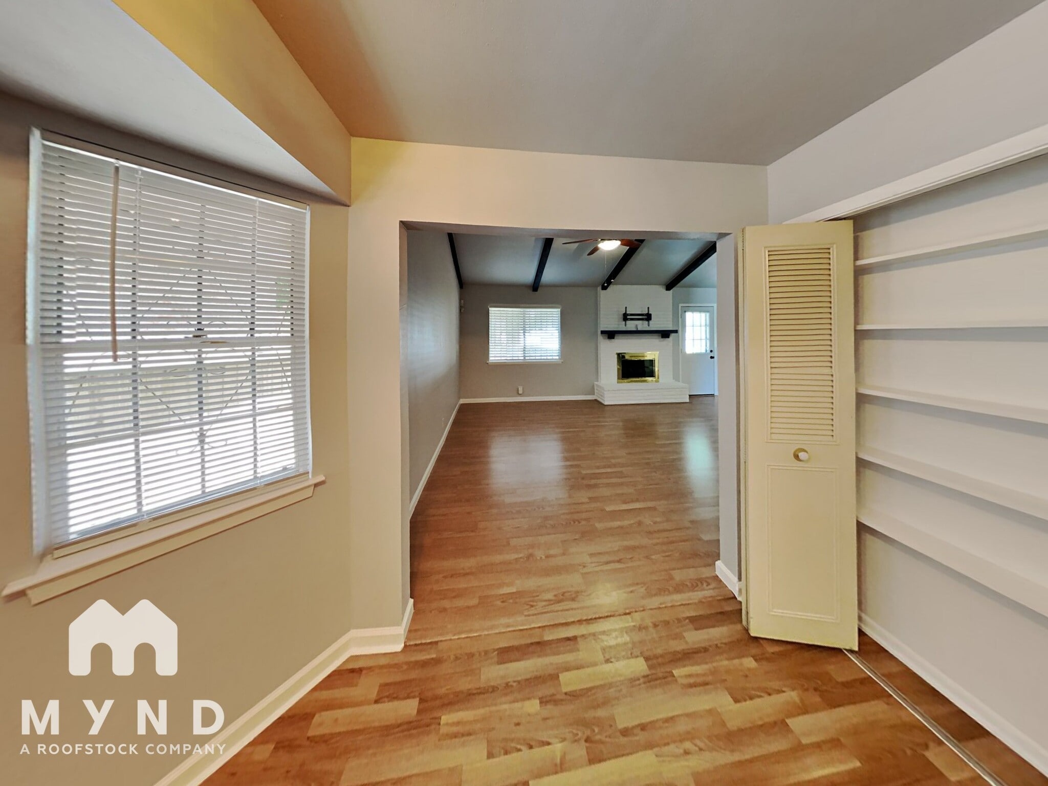 Building Photo - 5727 Bogart Dr