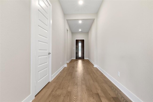 Building Photo - 24815 Pavonia Lake Ln