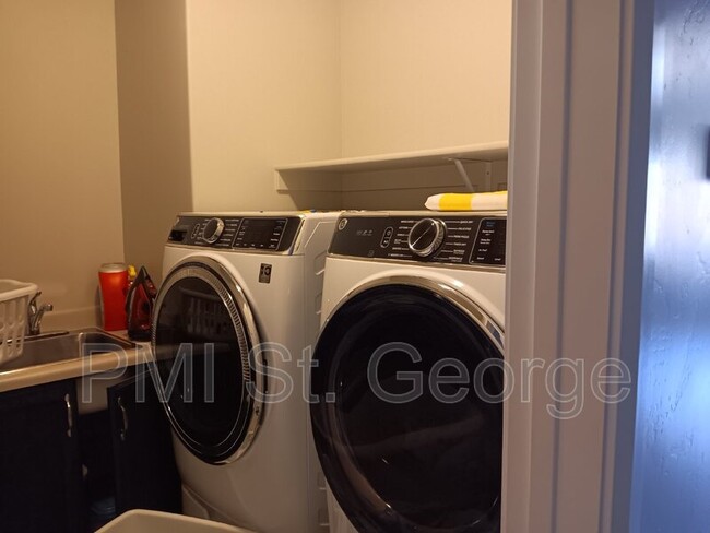 Building Photo - 3304 East 3050 S St