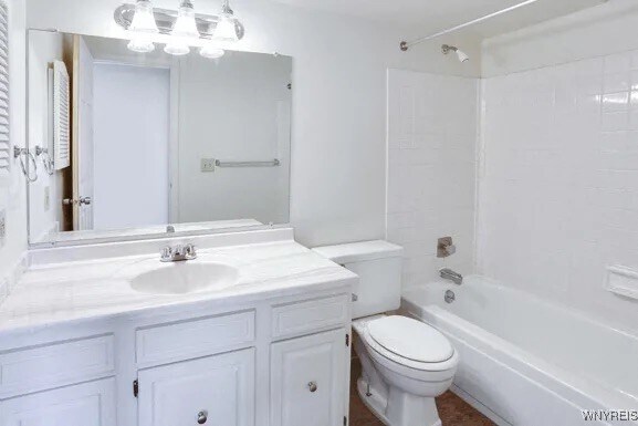 Building Photo - 4401 Chestnut Ridge Rd