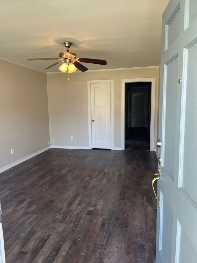 Building Photo - SOUTH FORK-SOUTH 22ND DUPLEX