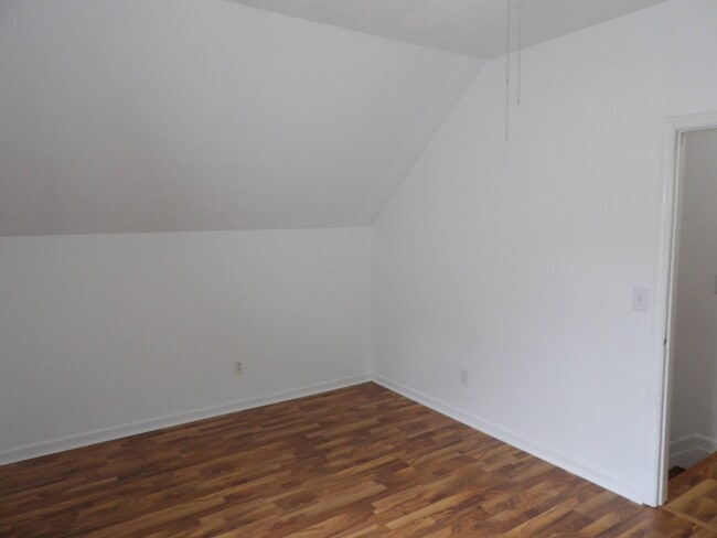 Building Photo - 1217 Colorado Rd
