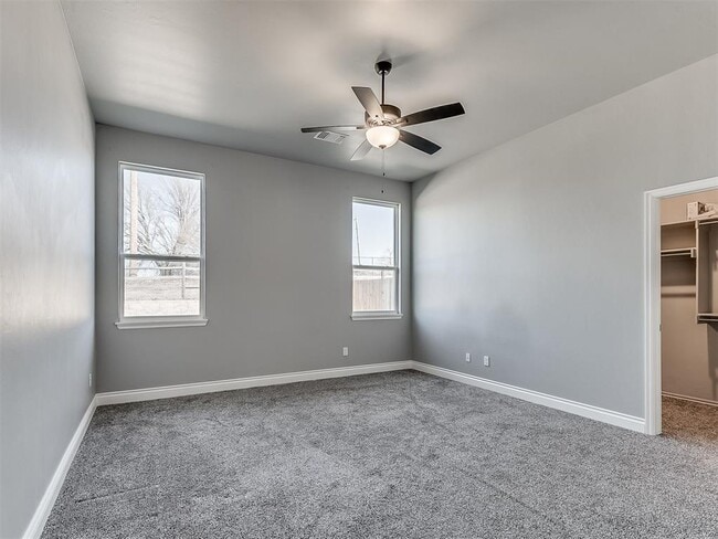 Building Photo - 1617 SW 157th St