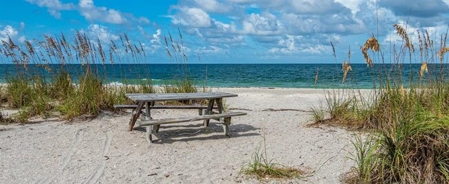 Building Photo - 26 Clintwood Ave