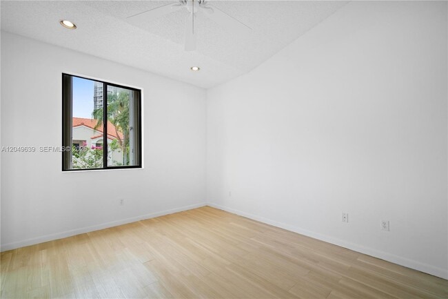 Building Photo - 21378 Marina Cove Cir