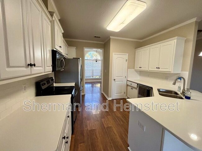 Building Photo - 4477 Country Glen Cir