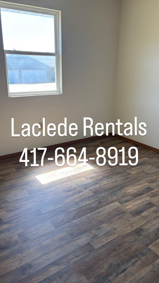 Building Photo - OCTOBER SPECIAL!!!! 3 Beds 2 Bath House