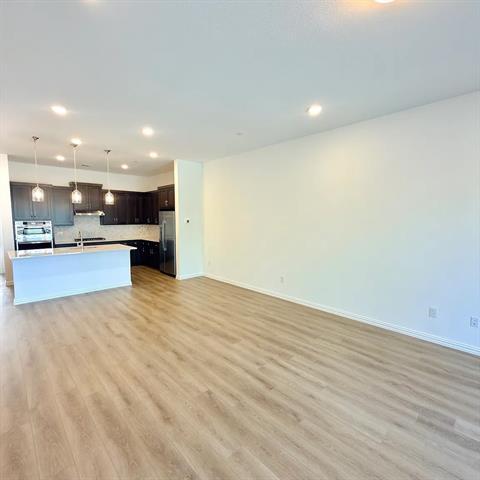 Building Photo - 1175 Doris May Dr