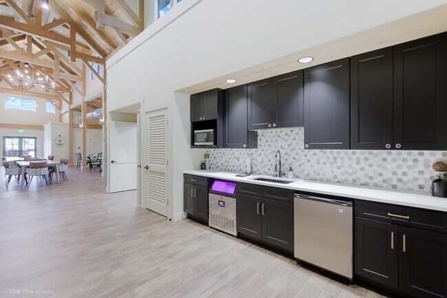 Building Photo - 81 White Pelican Ln