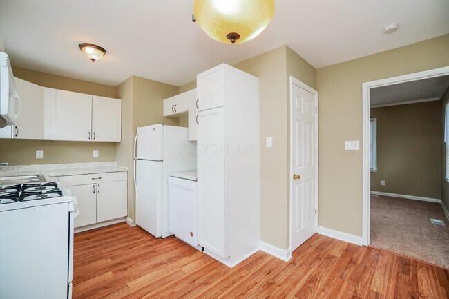 Building Photo - 2231 Dartmouth Ave