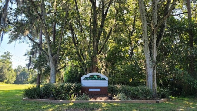 Building Photo - 7019 SW 44 Ave