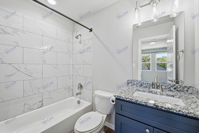 Building Photo - 852 Sims Legacy Ln