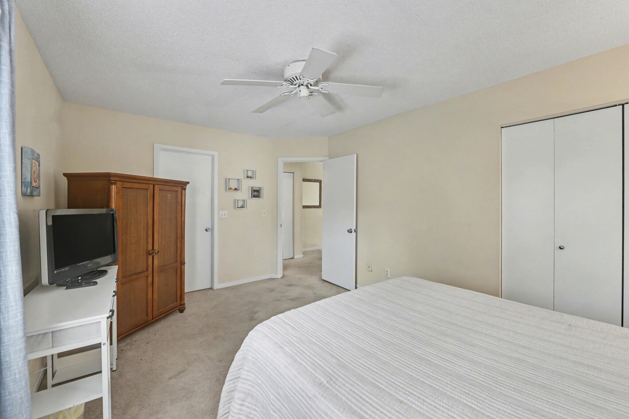 Building Photo - 1263 Marshview Dr