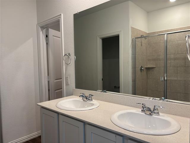 Building Photo - 5908 Pensby Dr