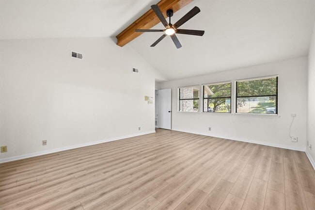 Building Photo - 3510 Native Dancer Cove