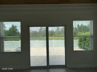 Building Photo - 122 N Shoreview Dr.