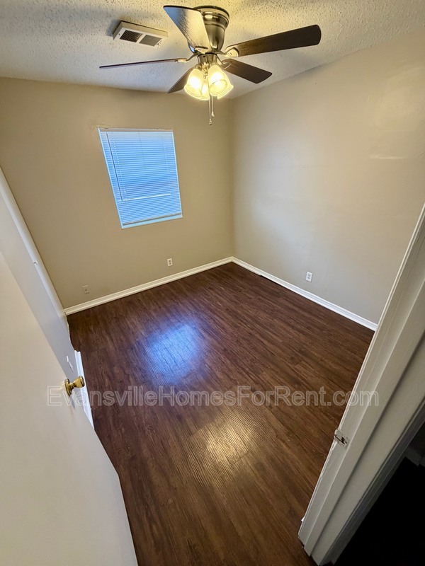 Building Photo - 1115 W Virginia St