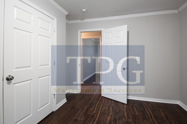 Building Photo - 9410 McKinley St