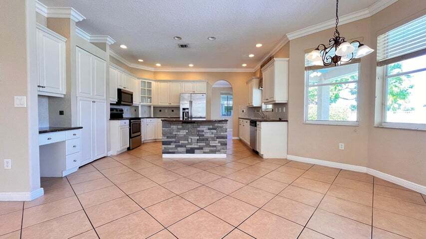 Building Photo - 9546 Worswick Ct