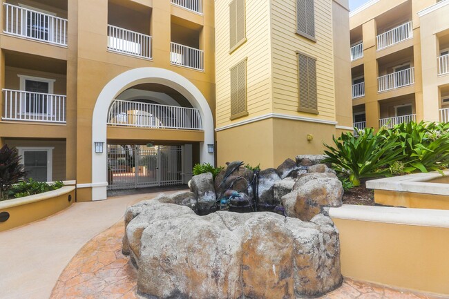 Building Photo - Colony at the Peninsula 2 bedroom 2 bath w...