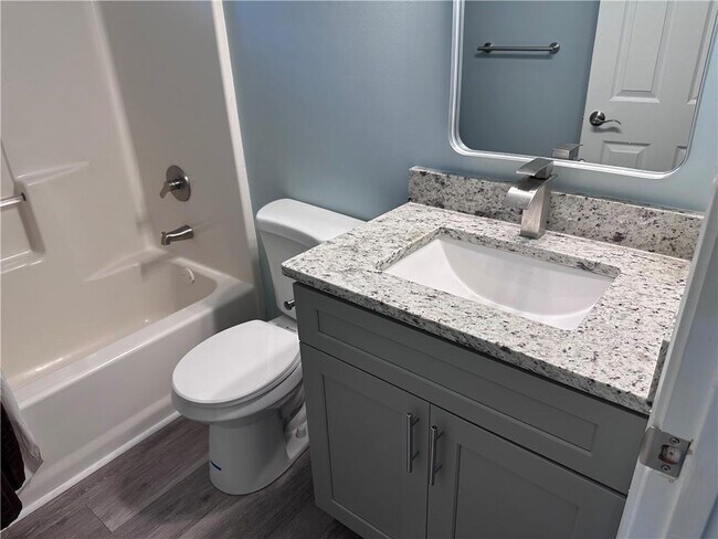Building Photo - 816 Norwalk Cove NE