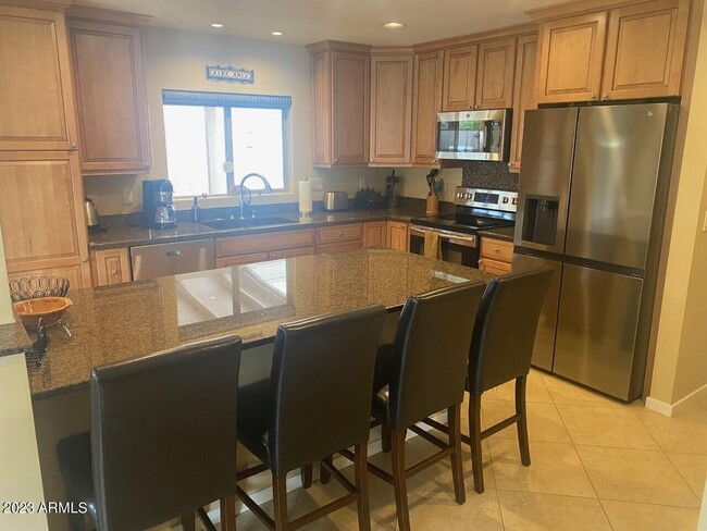 Building Photo - 6350 N 78th St