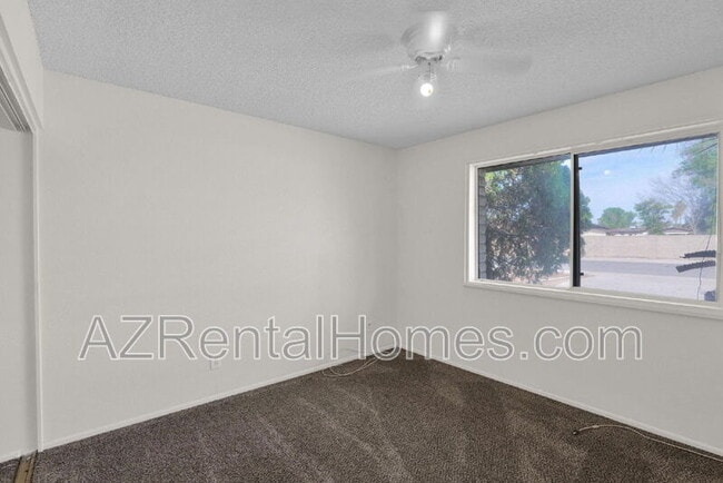 Building Photo - 1891 E Dunbar Dr