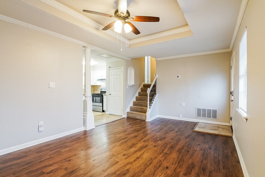 Building Photo - 129 Freda Jane Ln