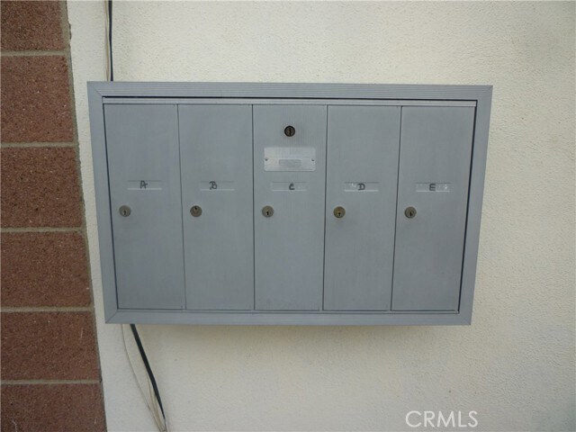 Building Photo - 712 Sartori Ave