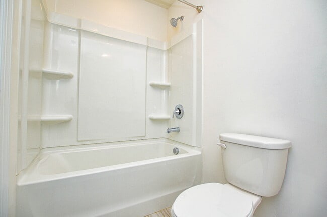 Building Photo - 266 Tiger Lily Dr